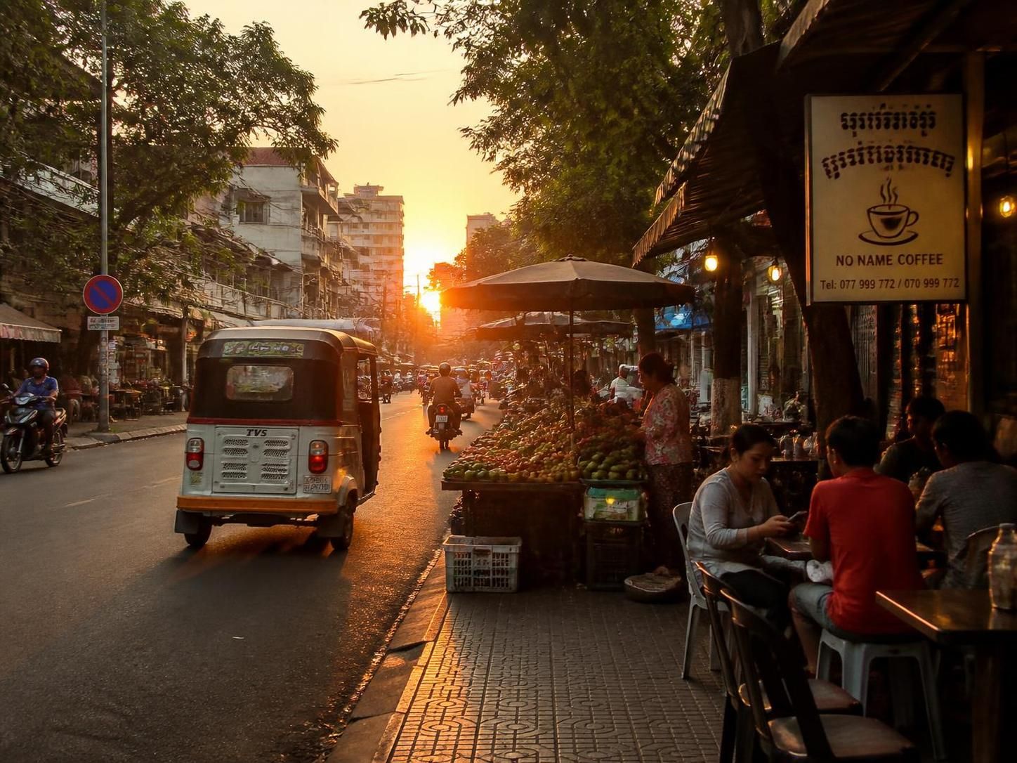 découvrez le vrai coût de la vie au cambodge pour les voyageurs et expatriés : logement, nourriture, transports et astuces pour bien gérer votre budget sur place.