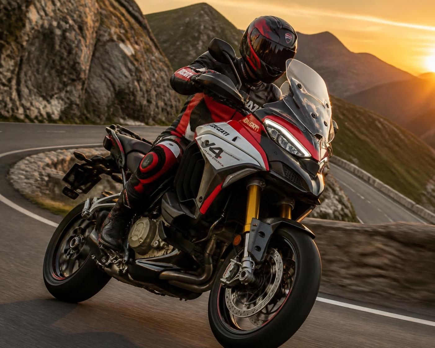 découvrez les innovations de la ducati pikes peak 2025, conçue pour dominer la célèbre montée légendaire avec performance et technologie de pointe.